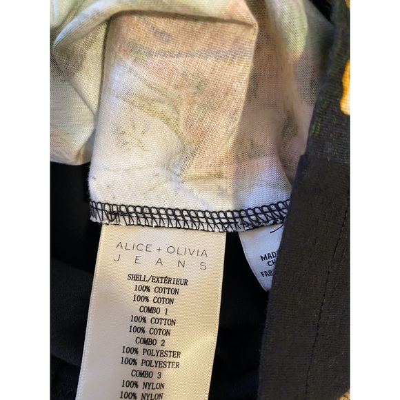 Alice + Olivia Posey Lace Puff Sleeve Blouse Tee Top - Picture 15 of 16